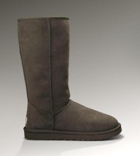 UGG Australia Women's Classic Tall, Chocolate 5815